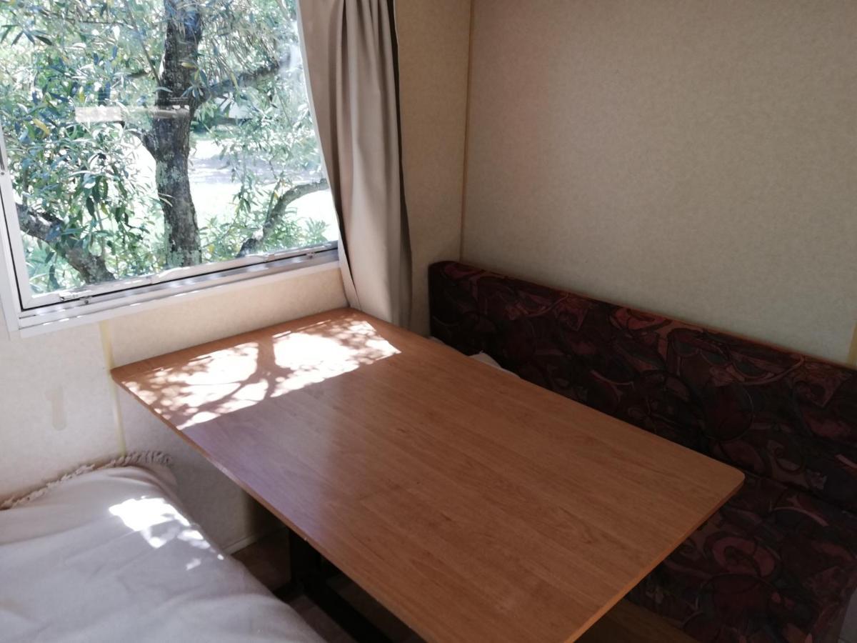 Li Sourso Hotel Aups Luaran gambar